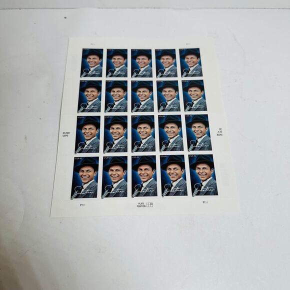 US Other - FRANK SINATRA STAMP SHEET -- USA #4265 42 CENT 2008